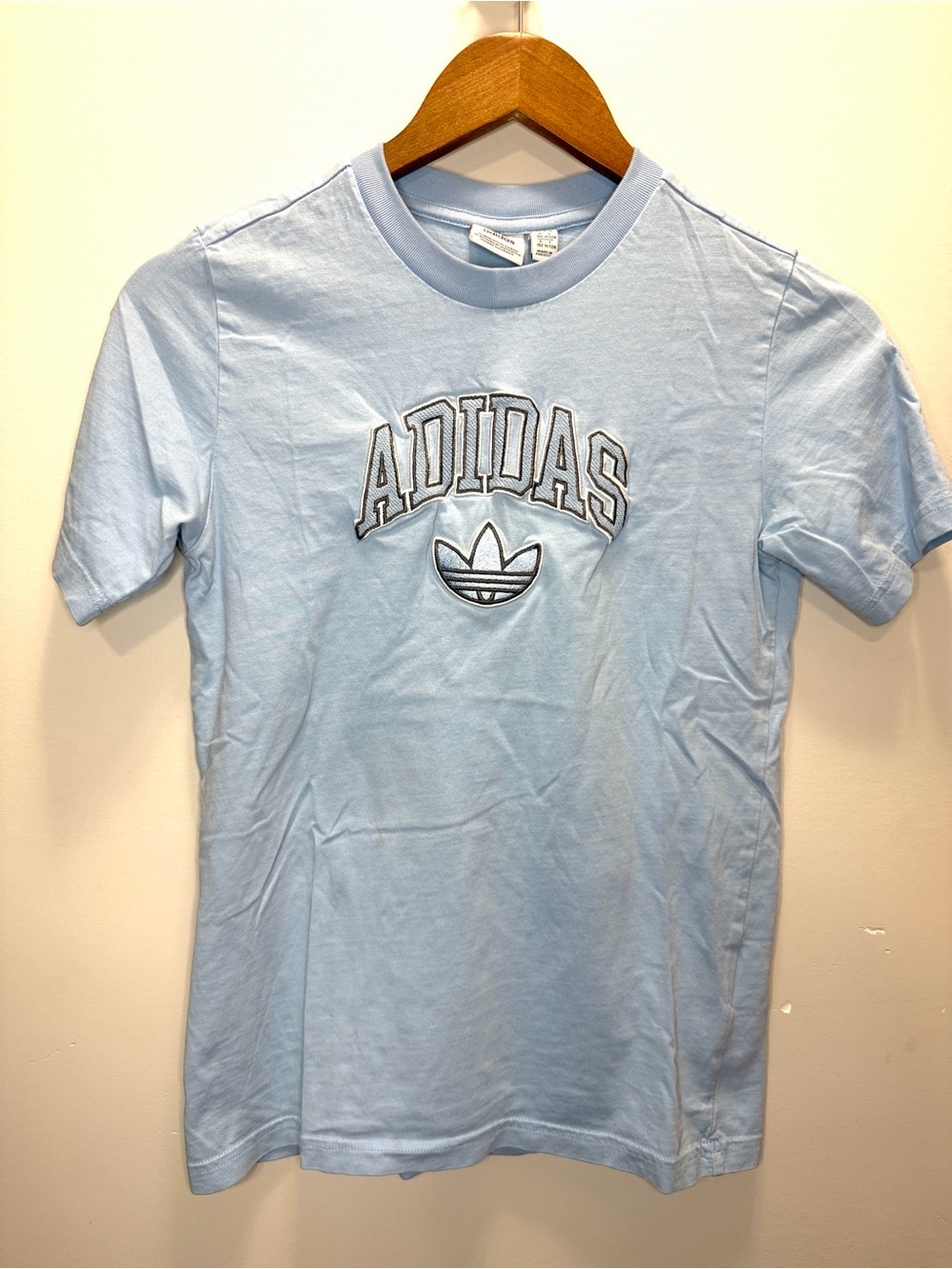 adidas Light Blue Trefoil Logo Short Sleeve T-Shirt 23x 17.5